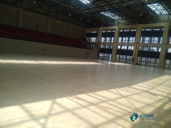 鎮(zhèn)江室內運動木地板工程施工